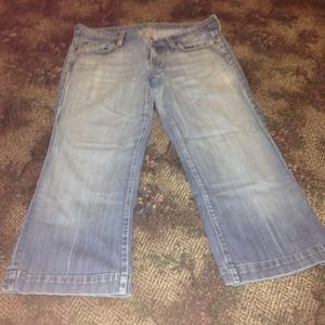 SOLD 7 for all mankind dojo capris