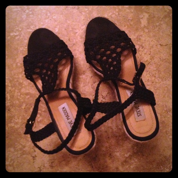 RESERVEDSize 7.5 Steve Madden very sexy shoes