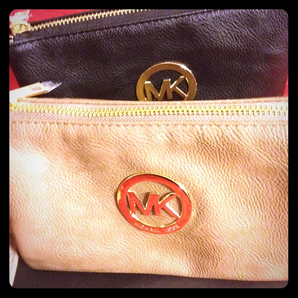 MK cross body bag.