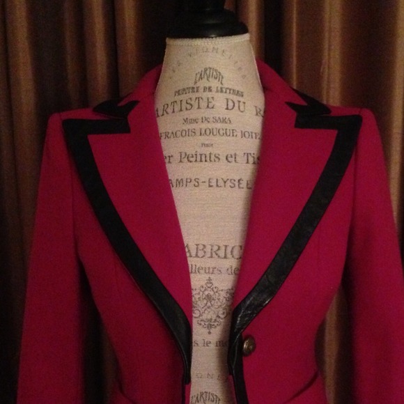 Hot pink wool blazer with leather trim.