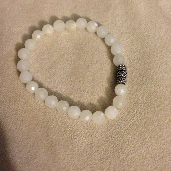 white jade hand made bracelet