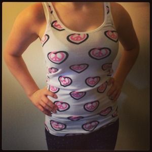 Vs pink tank top!