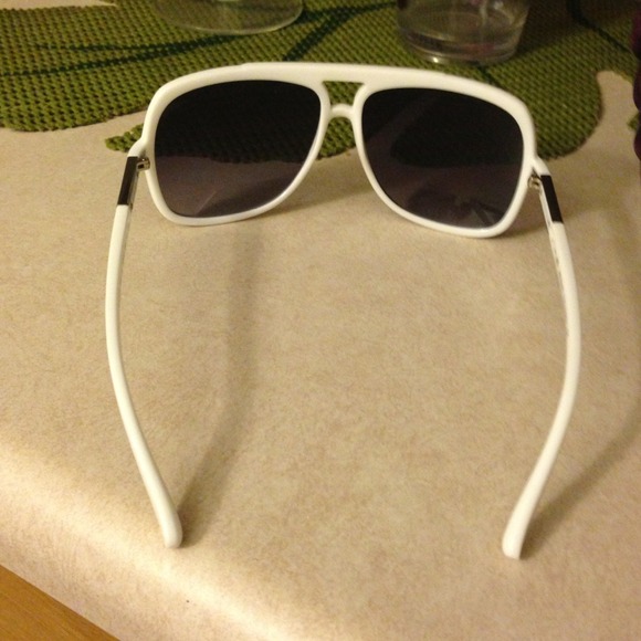 Armani exchange - Picture 3 of 4