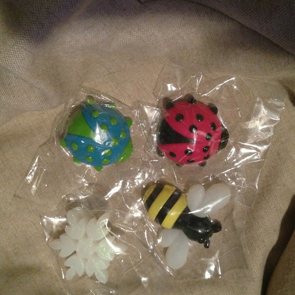 3 for $4.    Soap toppers
