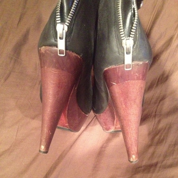 Steve Madden shoes - Picture 3 of 3