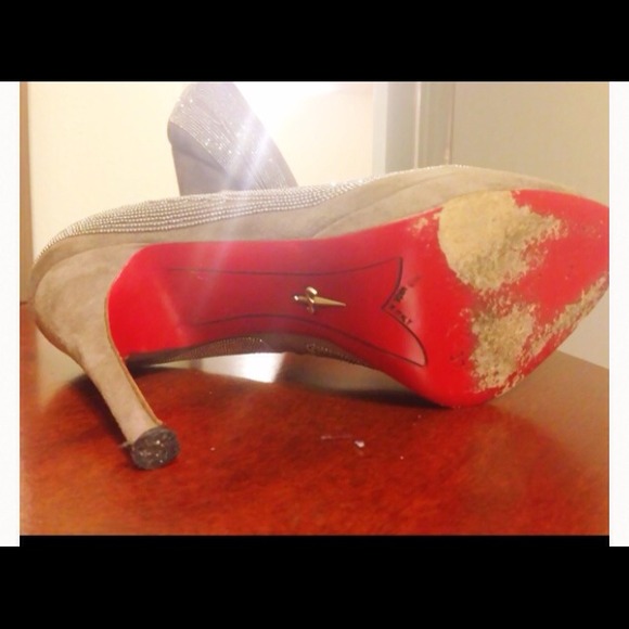 Sold on eBay 🎈🎈🎈Cesare paciotti heels! - Picture 3 of 4
