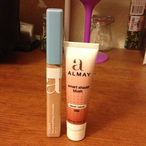 ✊HOLD✊ALMAY BLUSH