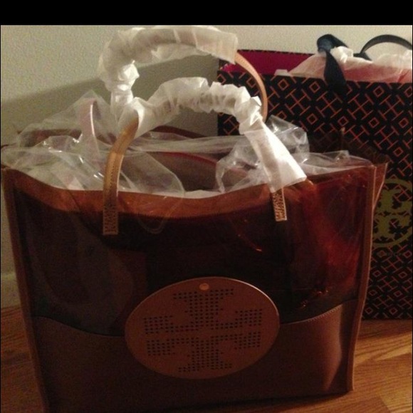 Used only once authentic Tory burch handbag