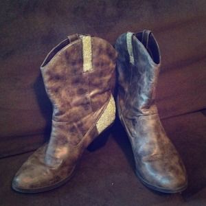 Gold glitter western boots