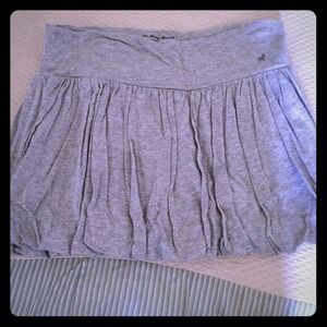 Cute, comfy gray tulip skirt