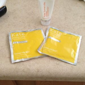 Kate Somerville tanning towelettes with exfoliate!