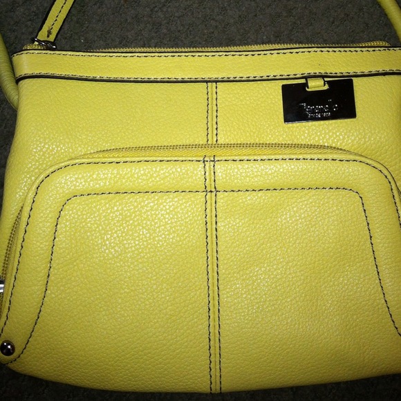Leather Yellow Purse💛💛 - Picture 2 of 4