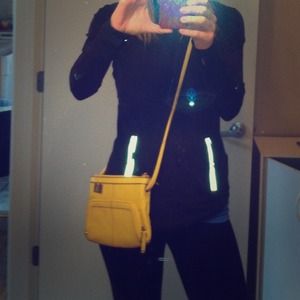 Leather Yellow Purse💛💛