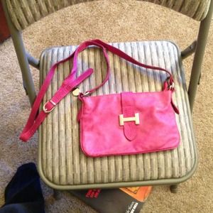 Cross body pink purse from Italy