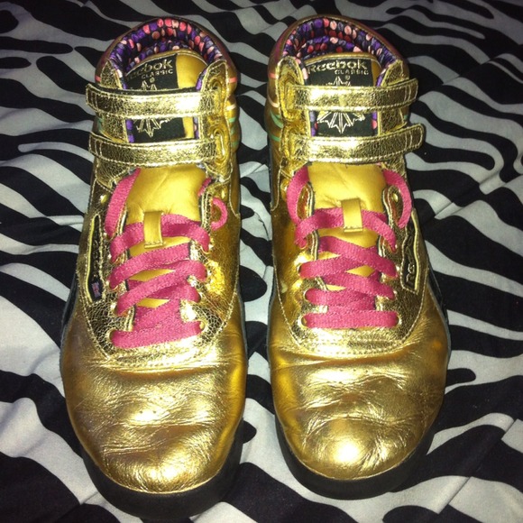 Womens Reebok Classic Freestyle Hi-Gold