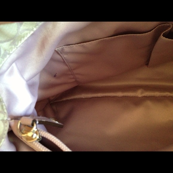 Authentic Coach purse - Picture 3 of 4