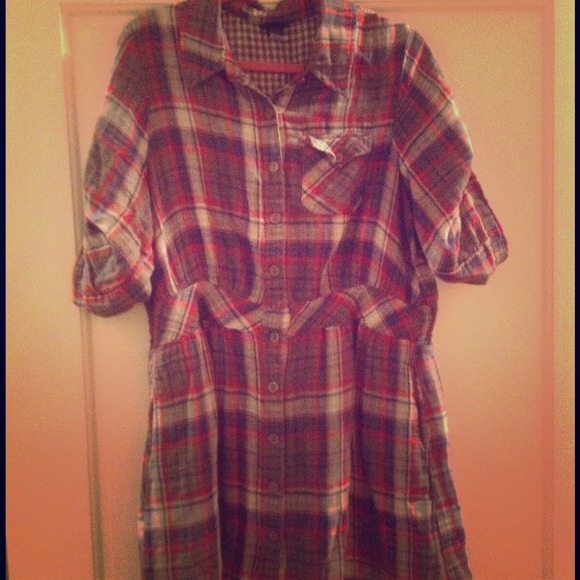 * SOLD * Plaid Button Up Tunic- Plus Size