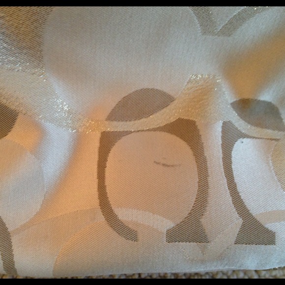 Authentic Coach purse - Picture 4 of 4