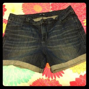 Gap Aubrey Denim Shorts