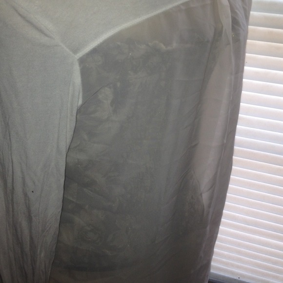 White Cardigan/shirt - Picture 3 of 4