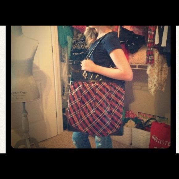 ** Vera Bradley like new tote/purse