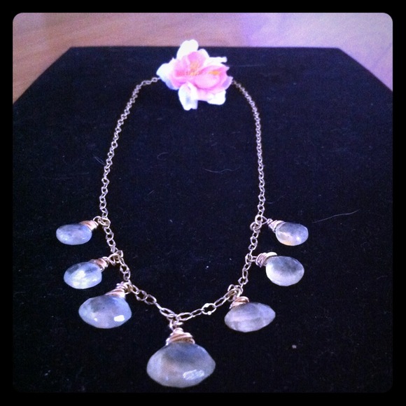 Lime quarts with suspended wrapped flower