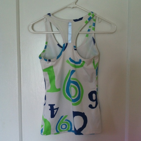 Workout top - XS - Picture 2 of 3