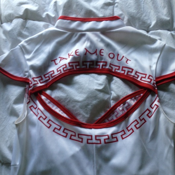 Selling this cute Halloween costume. - Picture 2 of 2