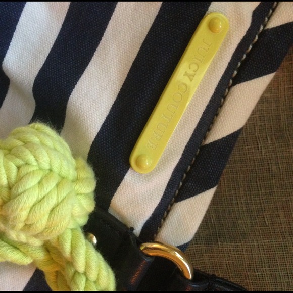 ❌SOLD OUT❌🆕Juicy Couture Willow Tote ⛵ - Picture 4 of 4