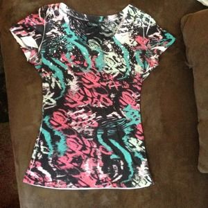 Day trip sequin t-shirt from the Buckle