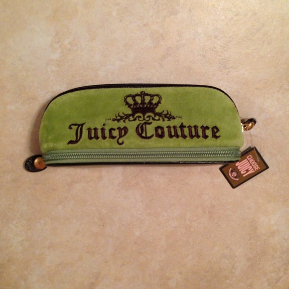 Juicy Couture pouch
