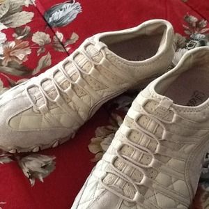 Gently worn Skechers