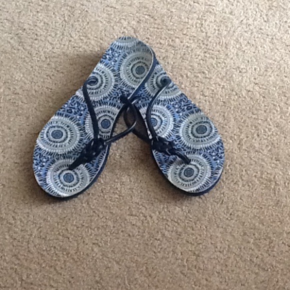 *SOLD* Vintage Vera Bradley sandals