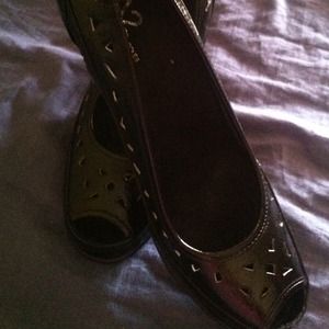 SOLD...!!! A2 by Aerosoles black heels