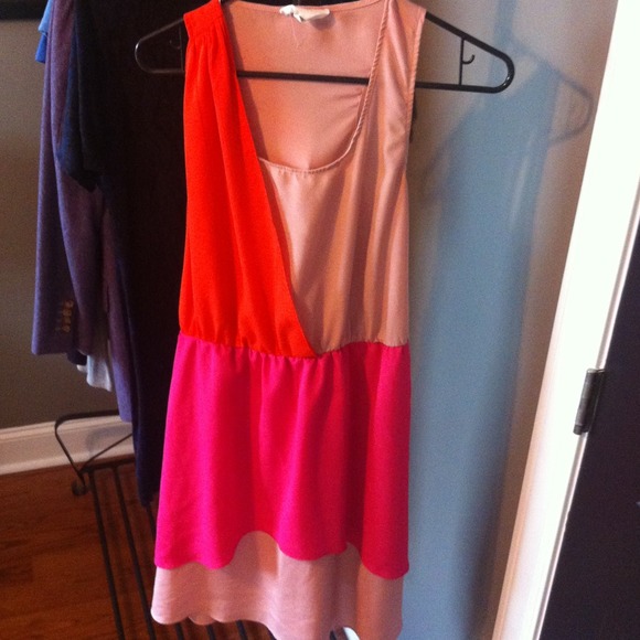 Encreme Color Block Dress