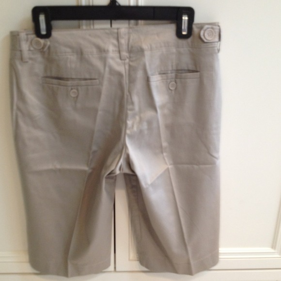 Shorts - Picture 2 of 2