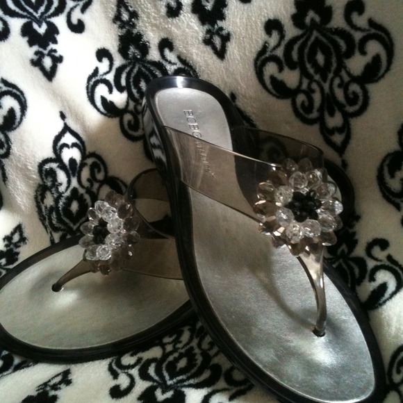 SOLD--BCBGeneration sandals