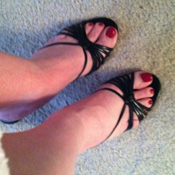 Shoes - black heels
