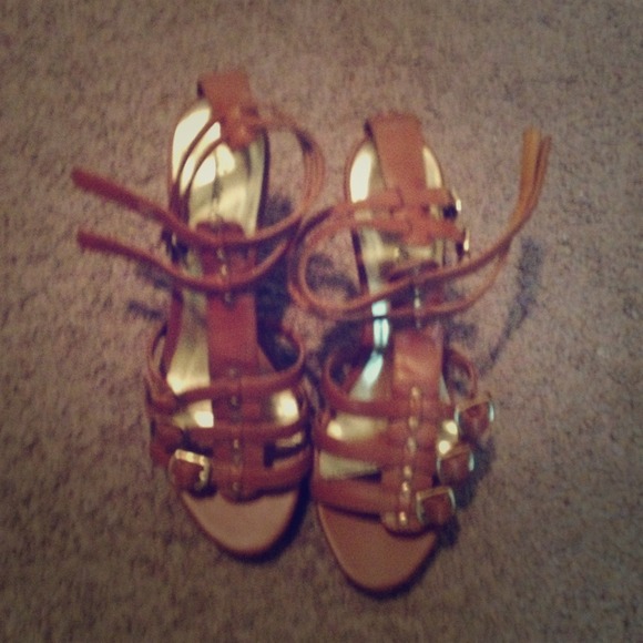 ✨✨✨TRADED✨✨✨