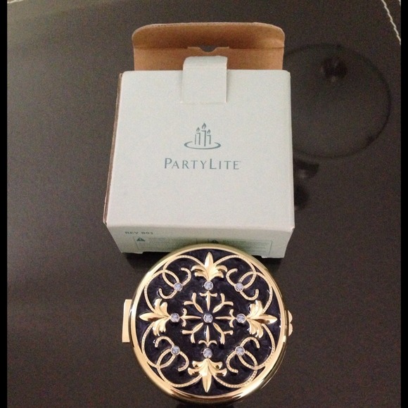 ✨Traded to partymk999✨party lite candleholder