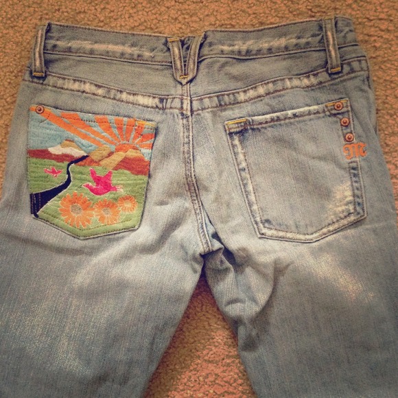 Size 28 "Miss Me" jeans