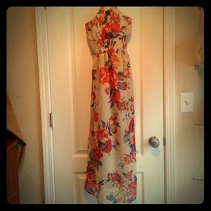 SOLD Beautiful floral maxi