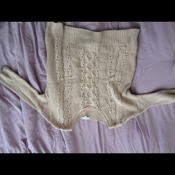Sweater - Picture 2 of 2