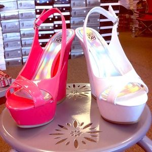 White and salmon retro disco style heel.