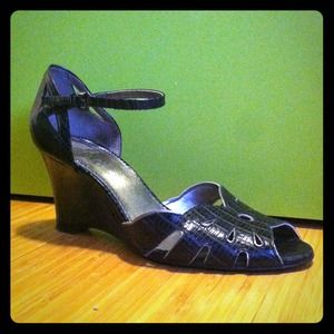 Black & silver wedge sandals