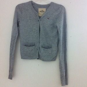 Hollister sweater ;)