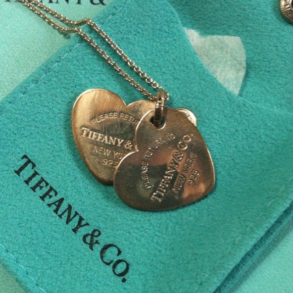 ...Tiffany & Co. Double heart necklace...