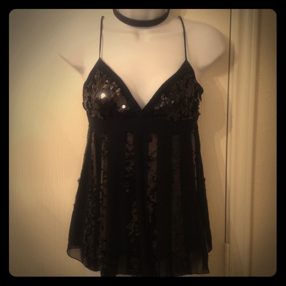 🎉Reduced!!! Stunning Sequenced Top