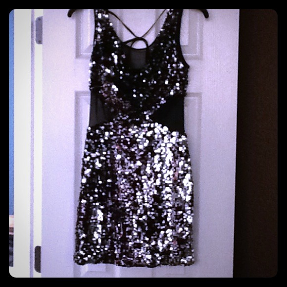 Gorgeous Sequins Cocktail dress