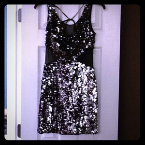 Gorgeous Sequins Cocktail dress